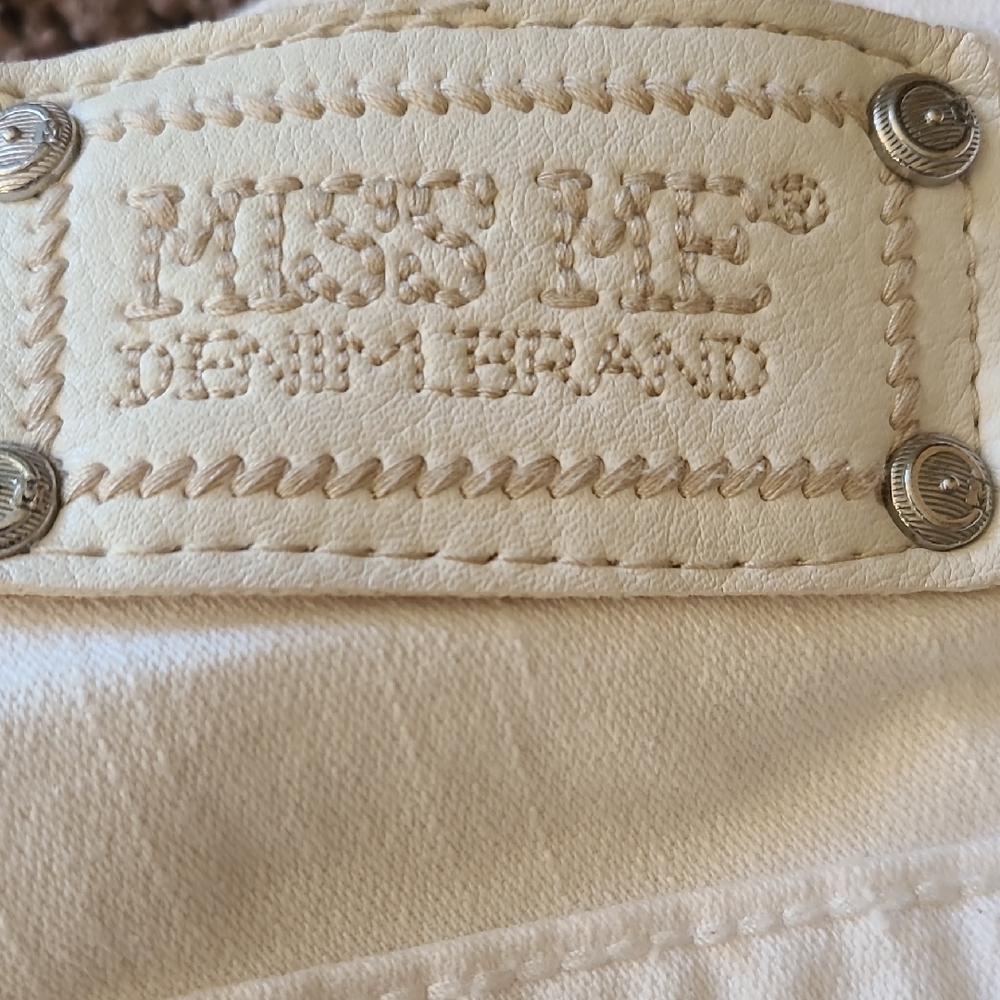 Miss Me White Flare Jeans with Silver Accents - Picture 8 of 10
